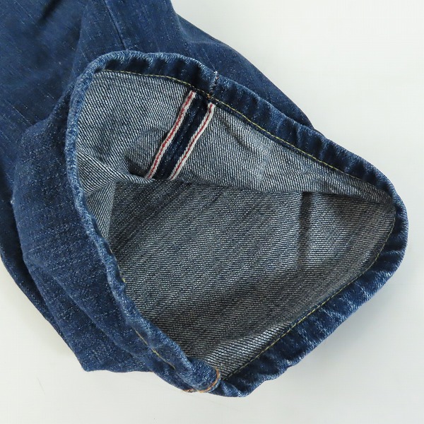 実際に弊社で買取させて頂いたEVISU/エヴィス カモメ/家紋 ボタンフライ デニムパンツ Lot.2001の画像 4枚目