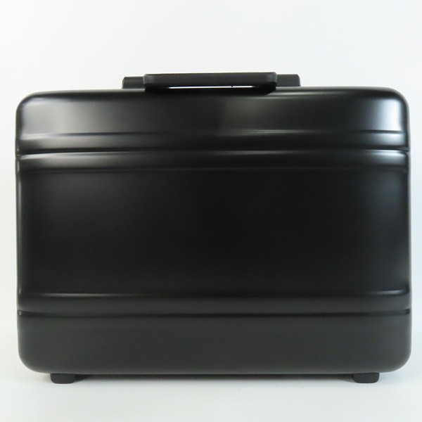 実際に弊社で買取させて頂いたZero Halliburton/ゼロハリバートンClassic Aluminum 3.0 ATT Large Attaché  ラージアタッシュケース 94412