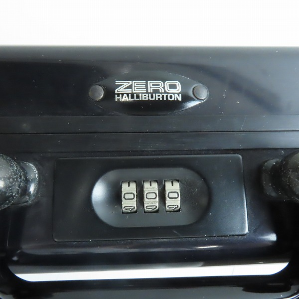 実際に弊社で買取させて頂いたZERO HALLIBURTON/ゼロハリバートン アタッシュケース の画像 6枚目