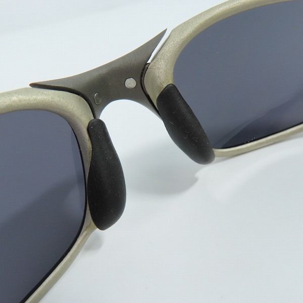 実際に弊社で買取させて頂いたOAKLEY/オークリー X-METAL XX Tio2/ダブルエックス Xメタル サングラスの画像 4枚目