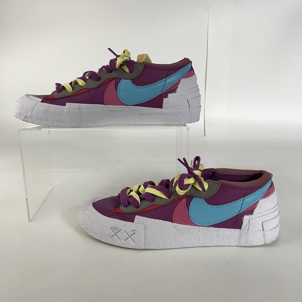 実際に弊社で買取させて頂いたNIKE×KAWS×SACAI/ナイキ×カウズ×サカイ BLAZER LOW/ブレーザーロー パープルダスク DM7901-500/26.5の画像 3枚目