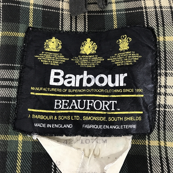 実際に弊社で買取させて頂いた【難有り品】Barbour/バブアー 90's BEAUFORT ビューフォート オイルドジャケットの画像 2枚目