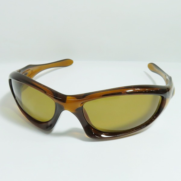 実際に弊社で買取させて頂いたOAKLEY/オークリー モンスタードッグ サングラス 05-014