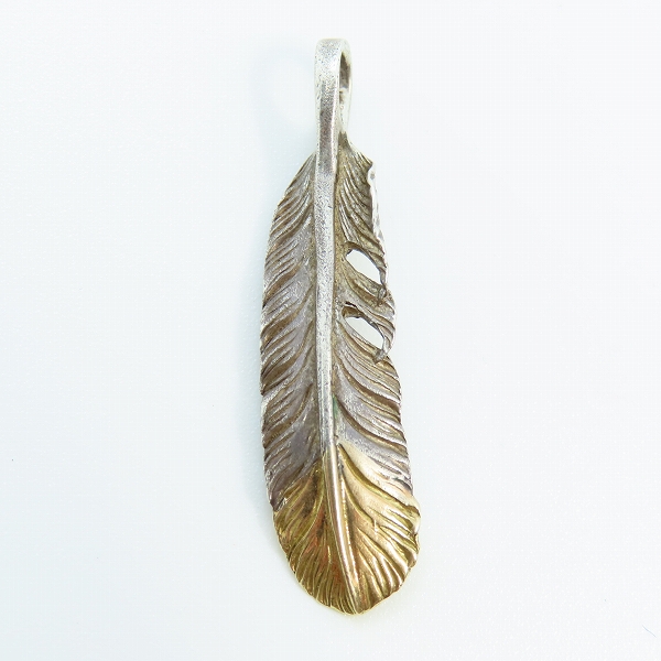 実際に弊社で買取させて頂いたARIZONA FREEDOM/アリゾナフリーダム 先金 右向き フェザー ペンダント/トップの画像 1枚目