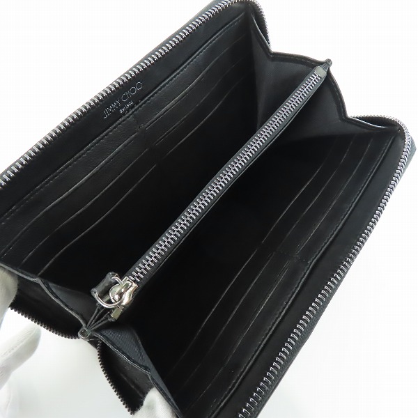 実際に弊社で買取させて頂いたJIMMY CHOO/ジミーチュウ CARNABY/カーナビー スタースタッズ ラウンドジップ ウォレットの画像 3枚目