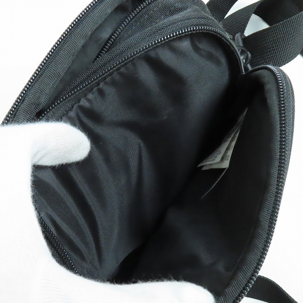 実際に弊社で買取させて頂いたCARHARTT/カーハート ESSENTIALS BAG SMALL スクエア型 ショルダーポーチの画像 4枚目