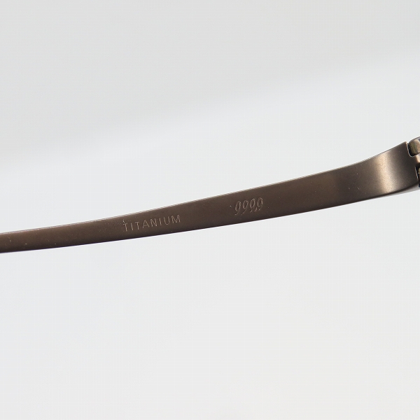 実際に弊社で買取させて頂いた999.9/フォーナインズ チタン メガネフレーム/アイウェア 度入り S-246Tの画像 4枚目