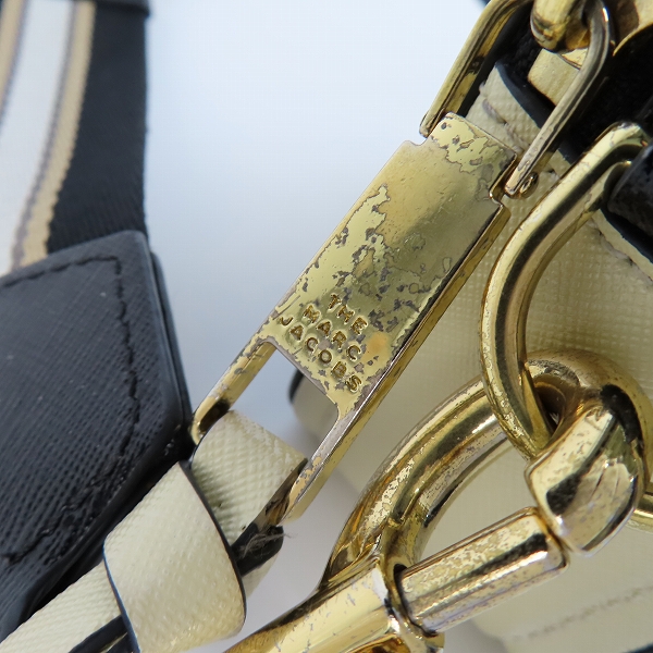 実際に弊社で買取させて頂いたMARC JACOBS/マークジェイコブス THE SNAPSHOT ショルダーバッグの画像 6枚目