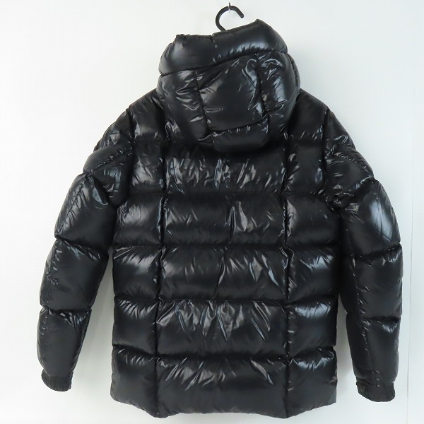 実際に弊社で買取させて頂いたMONCLER/モンクレール DOUGNAC ダウンジャケット G20911A00055-68950/1の画像 1枚目