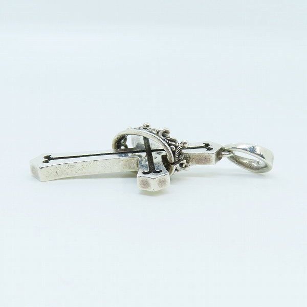 実際に弊社で買取させて頂いた【ギャラ付き】Justin Davis/ジャスティンデイビス Cross With Crown/クロスウィズクラウン ペンダント SPJ122の画像 3枚目