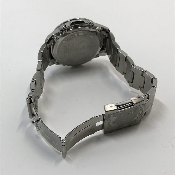 実際に弊社で買取させて頂いたCASIO/カシオ LINEAGE/リニエージ 電波ソーラー 時計/ウォッチ LCW-M300D-1AJFの画像 3枚目