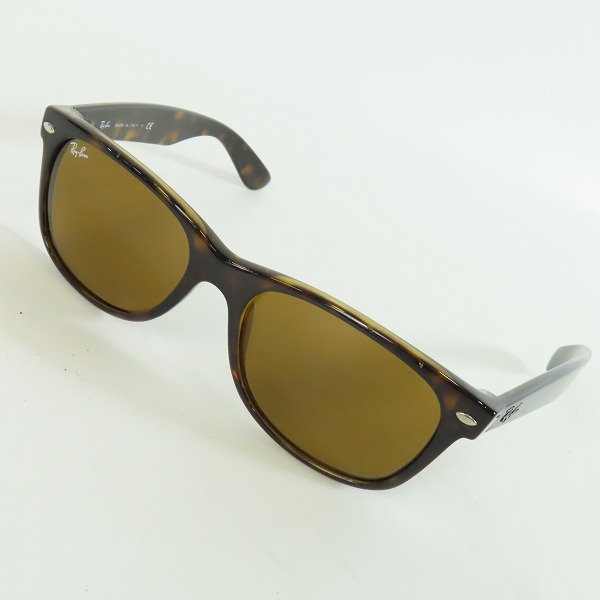 実際に弊社で買取させて頂いたRay-Ban/レイバン NEW WAYFARER ニューウェイファーラー アイウエア/サングラス RB2132-F 710
