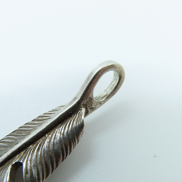 実際に弊社で買取させて頂いたARIZONA FREEDOM/アリゾナフリーダム 左向き 唐草 フェザー ペンダント/トップの画像 6枚目