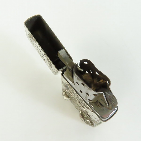 実際に弊社で買取させて頂いたZIPPO/ジッポー HARLEY-DAVIDSON/ハーレーダビッドソン クロウ メタル貼り No.1630 1994年製の画像 4枚目