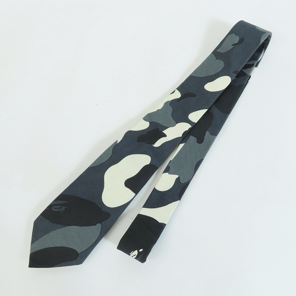 実際に弊社で買取させて頂いたA BATHING APE/アベイシングエイプ カモフラ柄ネクタイ 007GDD301004X /F
