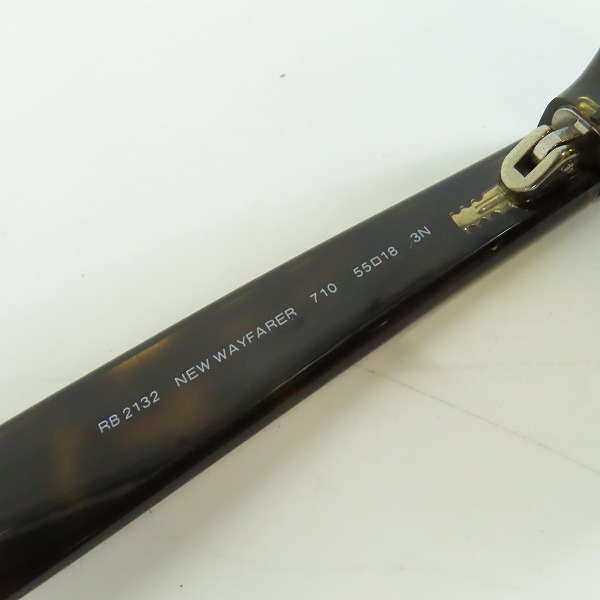 実際に弊社で買取させて頂いたRay-Ban/レイバン NEW WAYFARER ニューウェイファーラー アイウエア/サングラス RB2132-F 710の画像 7枚目
