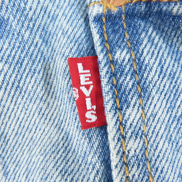 実際に弊社で買取させて頂いた【未使用】LEVI'S/リーバイス PREMIUM ダメージ加工 1st Type ワイドトラッカージャケット  A3174-0006/Lの画像 6枚目