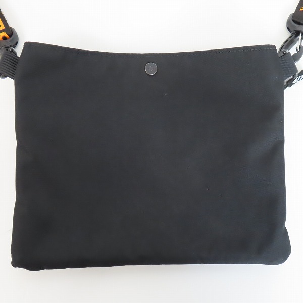 実際に弊社で買取させて頂いたCHALLENGER /チャレンジャー サコッシュ ショルダーバッグ の画像 1枚目