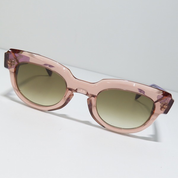 実際に弊社で買取させて頂いたAnne et Valentin/アンバレンタイン SMITH セルフレーム サングラス/アイウェア