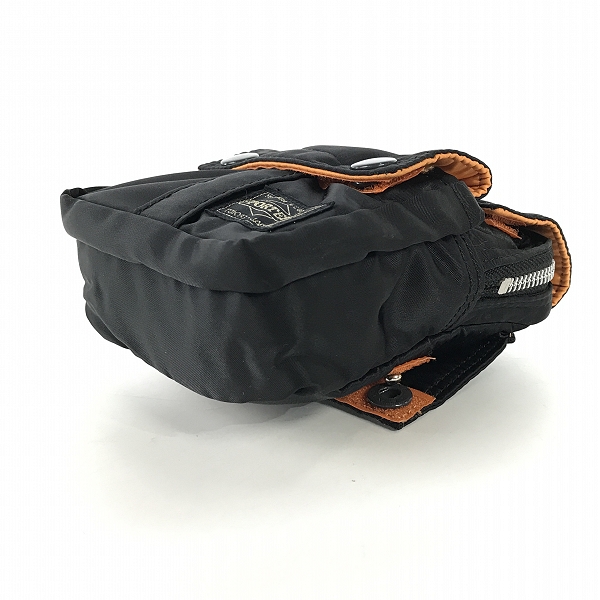 実際に弊社で買取させて頂いたBEAMS×PORTER/ビームス×ポーター 別注 TANKER タンカー ウエストポーチの画像 2枚目