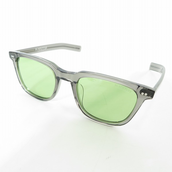 実際に弊社で買取させて頂いたBLACKFLYS/ブラックフライ Fly Stacy サングラス/アイウェア BF-14506-04