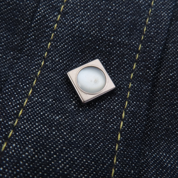 実際に弊社で買取させて頂いた【未使用】LEVIS/リーバイス AUTHENTIC DENIM WESTERN WEAR ショートホーン デニムシャツ 61504-53/L(40)の画像 6枚目