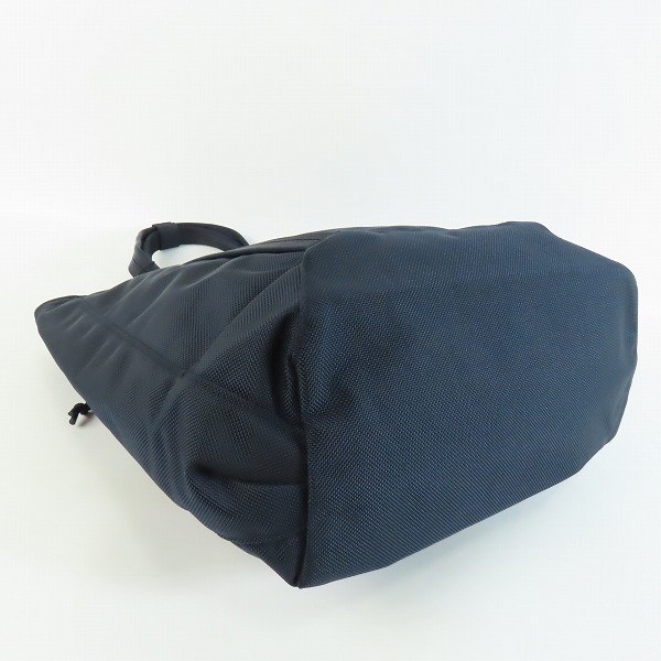 実際に弊社で買取させて頂いた【未使用】BRIEFING/ブリーフィング DELTA MASTER TOTE TALL SQD トートバッグ BRA231T35の画像 2枚目