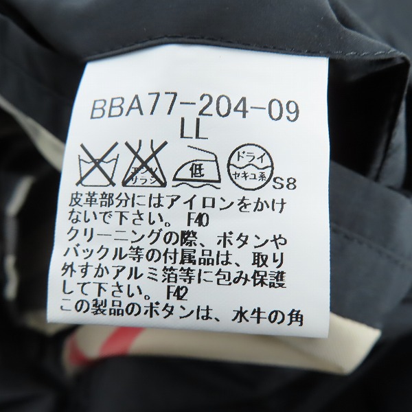 実際に弊社で買取させて頂いた【難あり】BURBERRY LONDON/バーバリーロンドン 裏地ノバチェック トレンチコート BBA77-204-09/LLの画像 3枚目