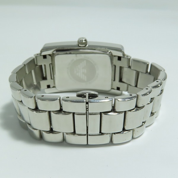 実際に弊社で買取させて頂いたEMPORIO ARMANI/エンポリオアルマーニ 黒文字盤 クォーツ/時計/ウォッチ AR-0156【動作未確認】の画像 2枚目