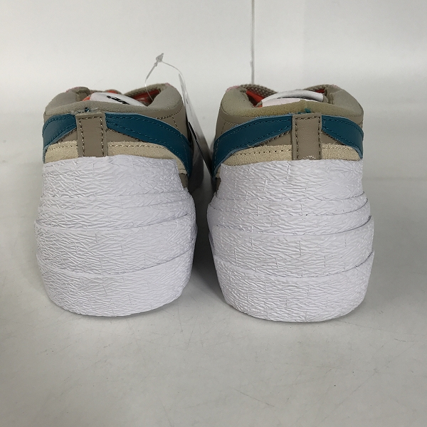 実際に弊社で買取させて頂いた【未使用】NIKE×SACAI×KAWS/ナイキ×サカイ×カウズ BLAZER LOW REED/ブレーザーロー リード DM7901-200/26の画像 1枚目