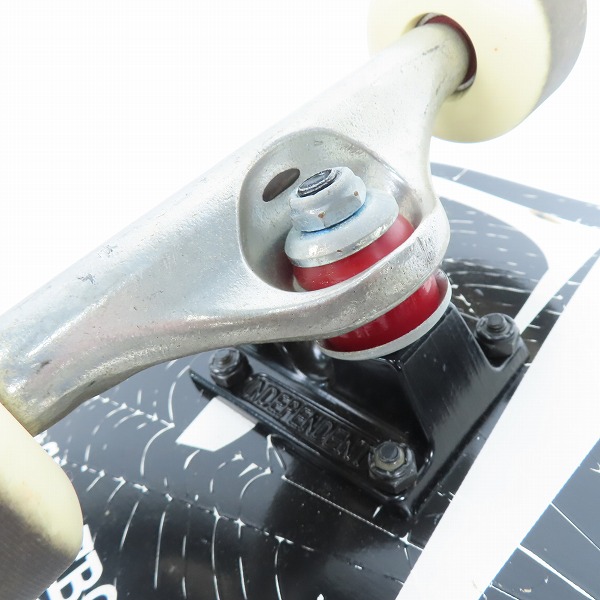 実際に弊社で買取させて頂いたBAKER SKATEBOARDS/ベイカー スケートボード/コンプリートデッキの画像 2枚目