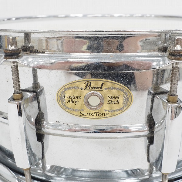 実際に弊社で買取させて頂いた【難有り】Pearl/パール SensiTone Custom Alloy Steel Shell/スチールシェル スネアドラム 14x5.5インチの画像 1枚目
