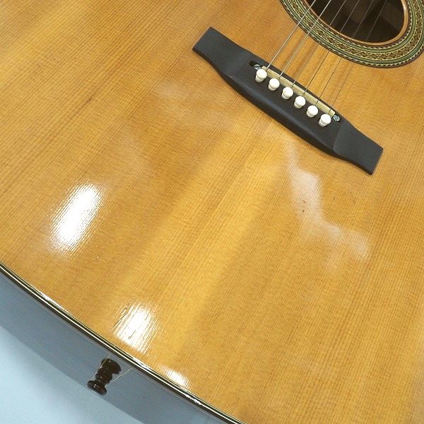 実際に弊社で買取させて頂いた★Pearl/パール 詳細不明 アコースティックギター/アコギの画像 6枚目