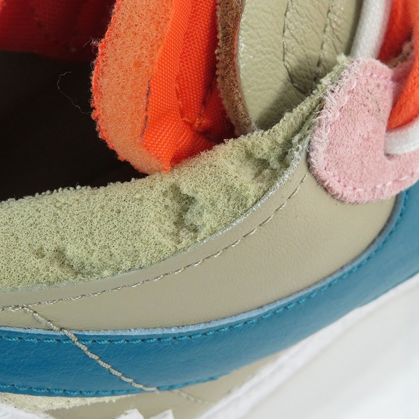 実際に弊社で買取させて頂いたNIKE×SACAI×KAWS/ナイキ×サカイ×カウズ BLAZER LOW/ブレーザー ロー Reed/リード DM7901-200/28の画像 6枚目
