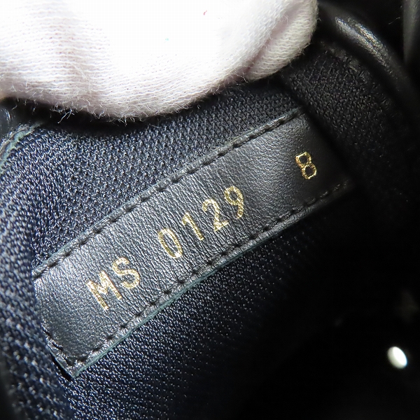 実際に弊社で買取させて頂いたLOUIS VUITTON/ルイヴィトン モノグラム 切替 リヴォリ・ライン ハイカット スニーカー 1A44VS/8の画像 5枚目