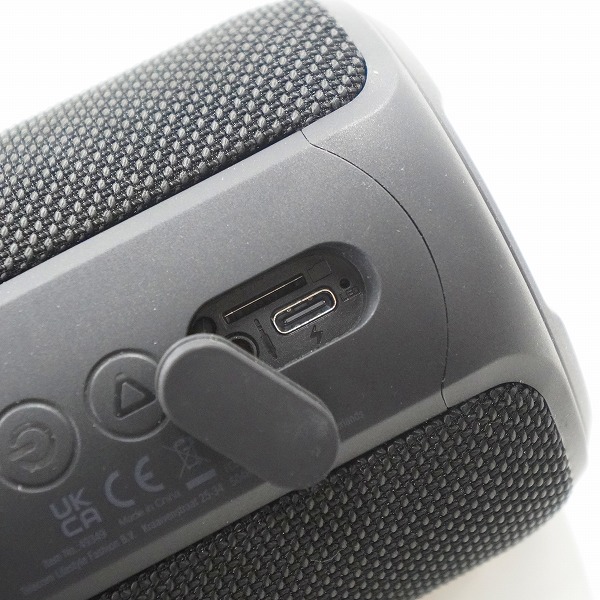 実際に弊社で買取させて頂いたDIESEL/ディーゼル 49349 Bluetooth ワイヤレススピーカー 動作確認済みの画像 7枚目