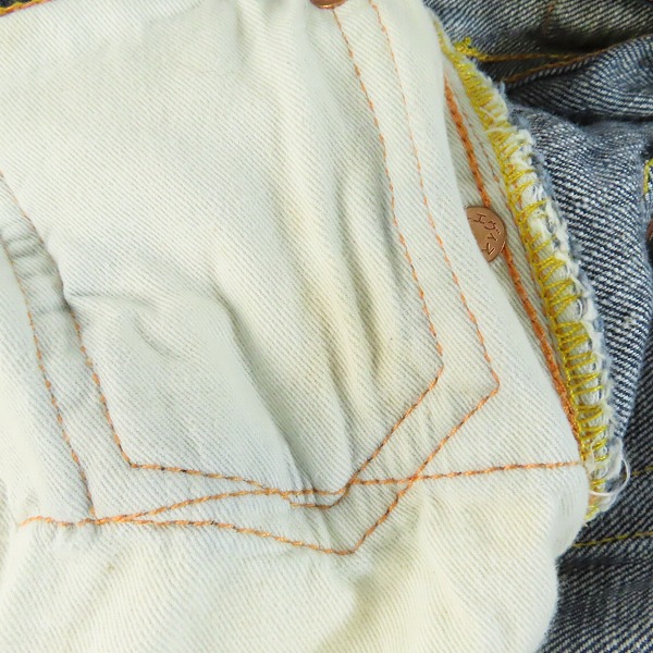 実際に弊社で買取させて頂いたEVISU/エヴィス EVISU GENES OSAKA 刺繍 ボタンフライ デニムパンツ Lot.2001/31×35の画像 7枚目