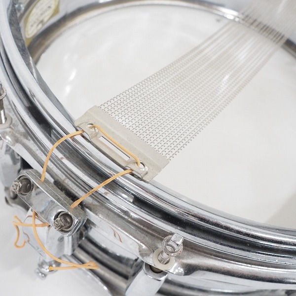 実際に弊社で買取させて頂いた【難有り】Pearl/パール SensiTone Custom Alloy Steel Shell/スチールシェル スネアドラム 14x5.5インチの画像 8枚目