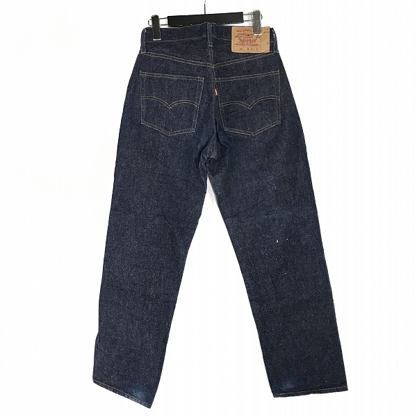 実際に弊社で買取させて頂いたLEVIS/リーバイス 501 刻印555 米国製 BIG E 不均等V ボタンフライ 501-0001/W30L40の画像 1枚目