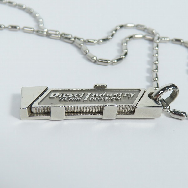 実際に弊社で買取させて頂いたDIESEL Industry/ディーゼルインダストリー DENIM DIVISION ペンダント/ネックレスの画像 3枚目