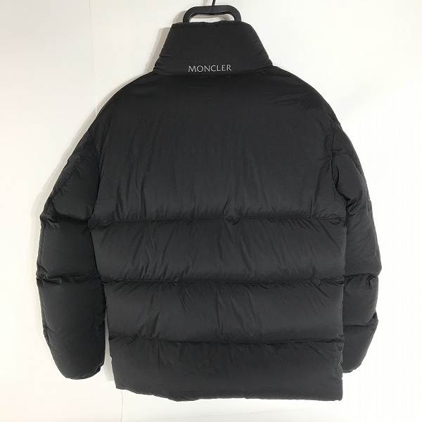 実際に弊社で買取させて頂いた【JPタグ】MONCLER/モンクレール QUIBERVILLE GIUBBOTTO/ダウンジャケット F20911B58800/1の画像 1枚目