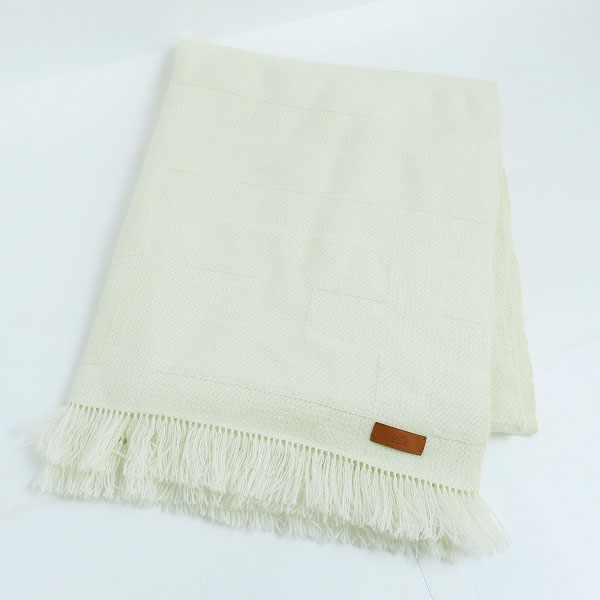 実際に弊社で買取させて頂いたHERMES/エルメス 大判マフラー フリンジ レザータグ