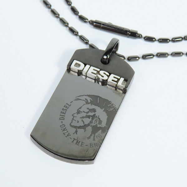 実際に弊社で買取させて頂いたDIESEL/ディーゼル ロゴプレート ドッグタグ ブラック ペンダント/ネックレスの画像 1枚目
