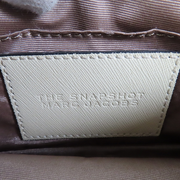 実際に弊社で買取させて頂いたMARC JACOBS/マークジェイコブス THE SNAPSHOT ショルダーバッグの画像 5枚目