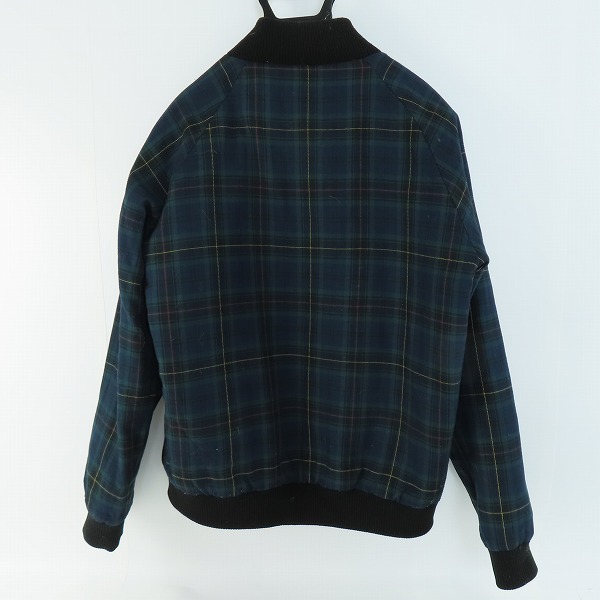 実際に弊社で買取させて頂いたFRED PERRY/フレッドペリー キルティング リバーシブル ジップアップジャケット/Lの画像 3枚目