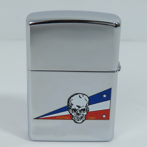 実際に弊社で買取させて頂いたZIPPO/ジッポー 米海軍 VF-2 FIGHTING TWO Bounty Hunters 鏡面加工 2005年製の画像 1枚目