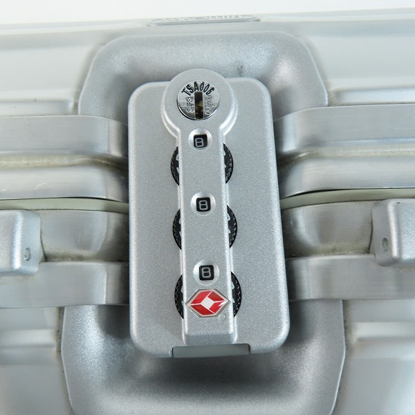 実際に弊社で買取させて頂いたRIMOWA/リモワ 923.40 TOPAS BUSINESS 40 リモワ トパーズ ビジネストローリー 2輪の画像 6枚目