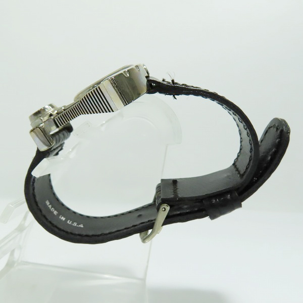 実際に弊社で買取させて頂いたHARLEY DAVIDSON/ハーレーダビッドソン V2エンジン型腕時計 【動作未確認】の画像 1枚目