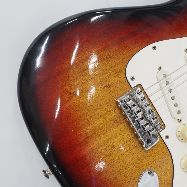 実際に弊社で買取させて頂いた★Fantom/ファントム SPEEDSTAR ストラトキャスターType エレキギター ラージヘッド 日本製 ハードケース付の画像 5枚目