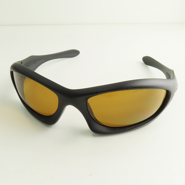 実際に弊社で買取させて頂いたOAKLEY/オークリー MONSTER DOG/モンスタードッグ サングラス
